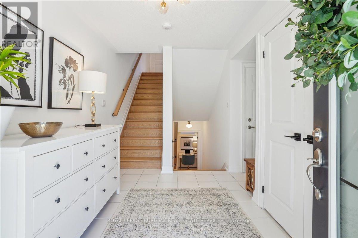 Property at 3 - 2071 GHENT AVENUE image 3