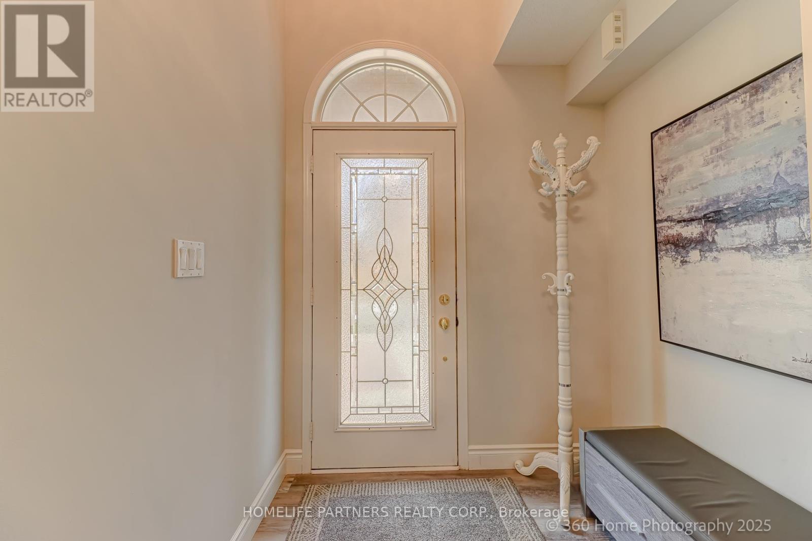 Property at 31 KNOLL HAVEN CIRCLE image 4