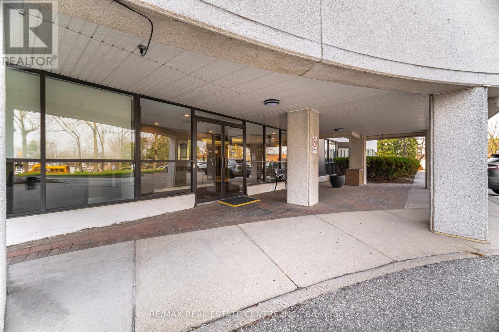 Property at 103 - 1111 BOUGH BEECHES BOULEVARD image 2