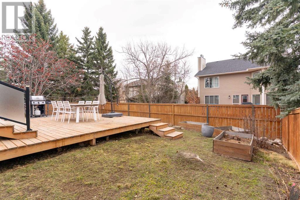 283 Hawkview Manor Circle Nw, Calgary, Alberta  T3G 2Z4 - Photo 45 - A2210485