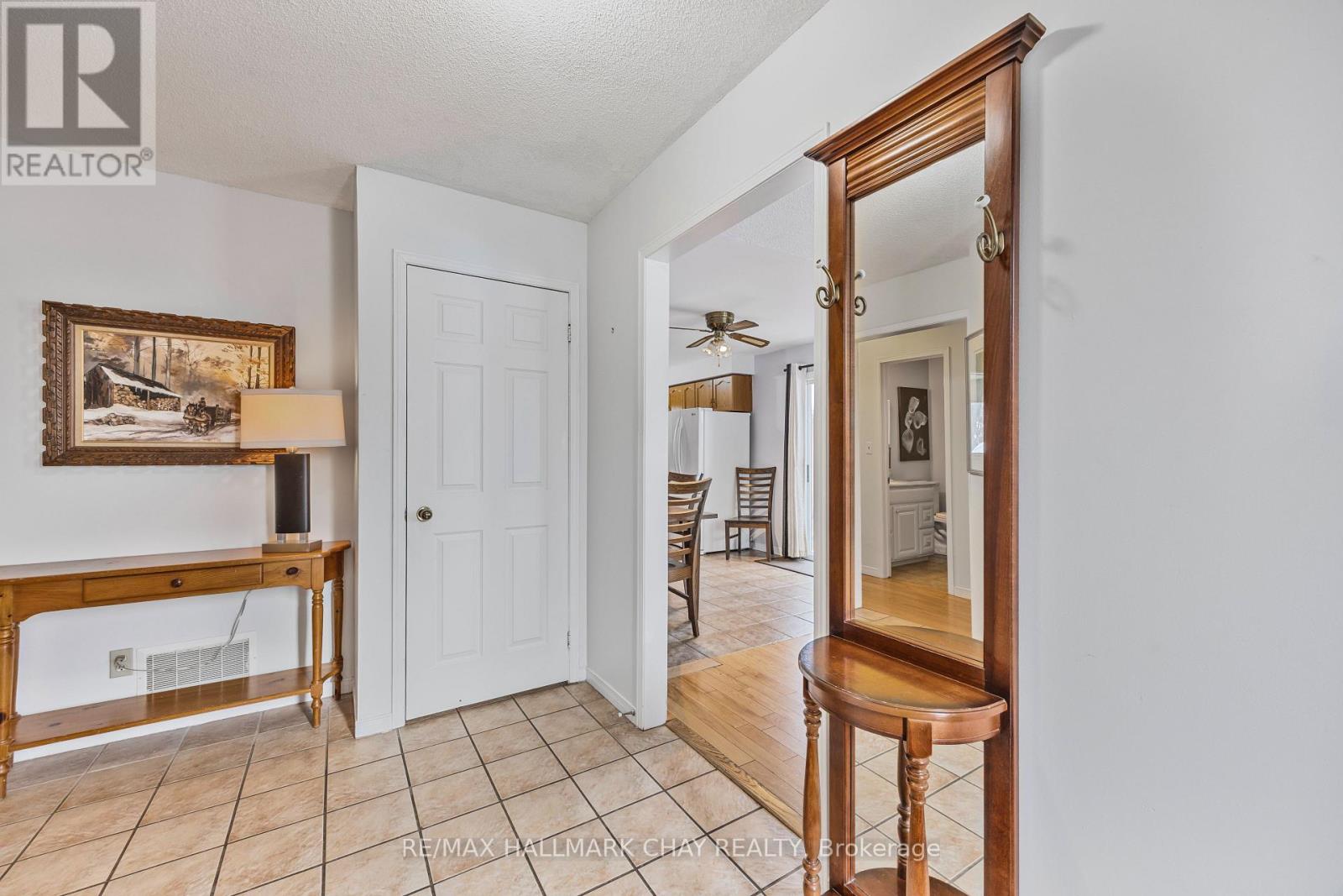 Property at 23 GRASETT CRESCENT image 4
