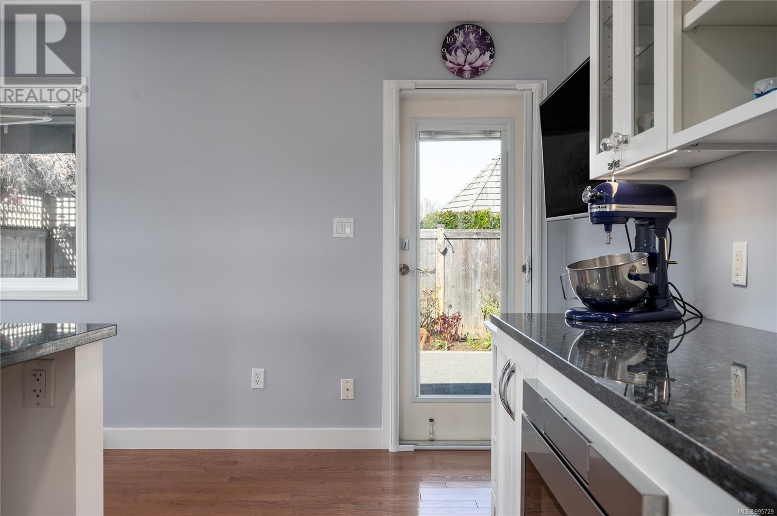 700 Brighton Pl, Qualicum Beach, British Columbia  V9K 1C2 - Photo 19 - 995729