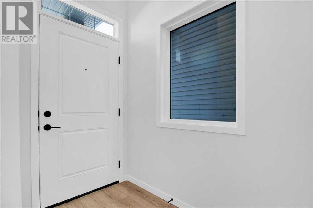 19 Creekview Common Sw, Calgary, Alberta  T2Y 3Y7 - Photo 5 - A2204603