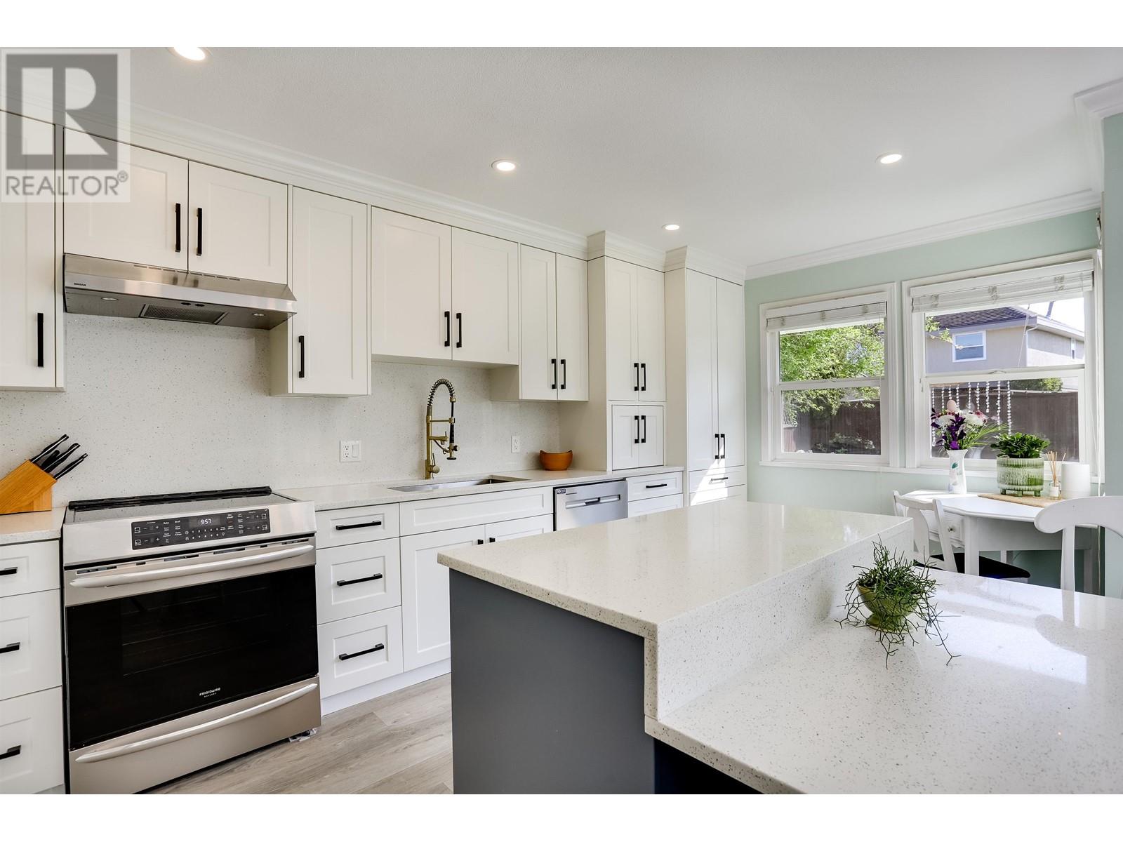 Property at 4590 AURORA COURT image 3