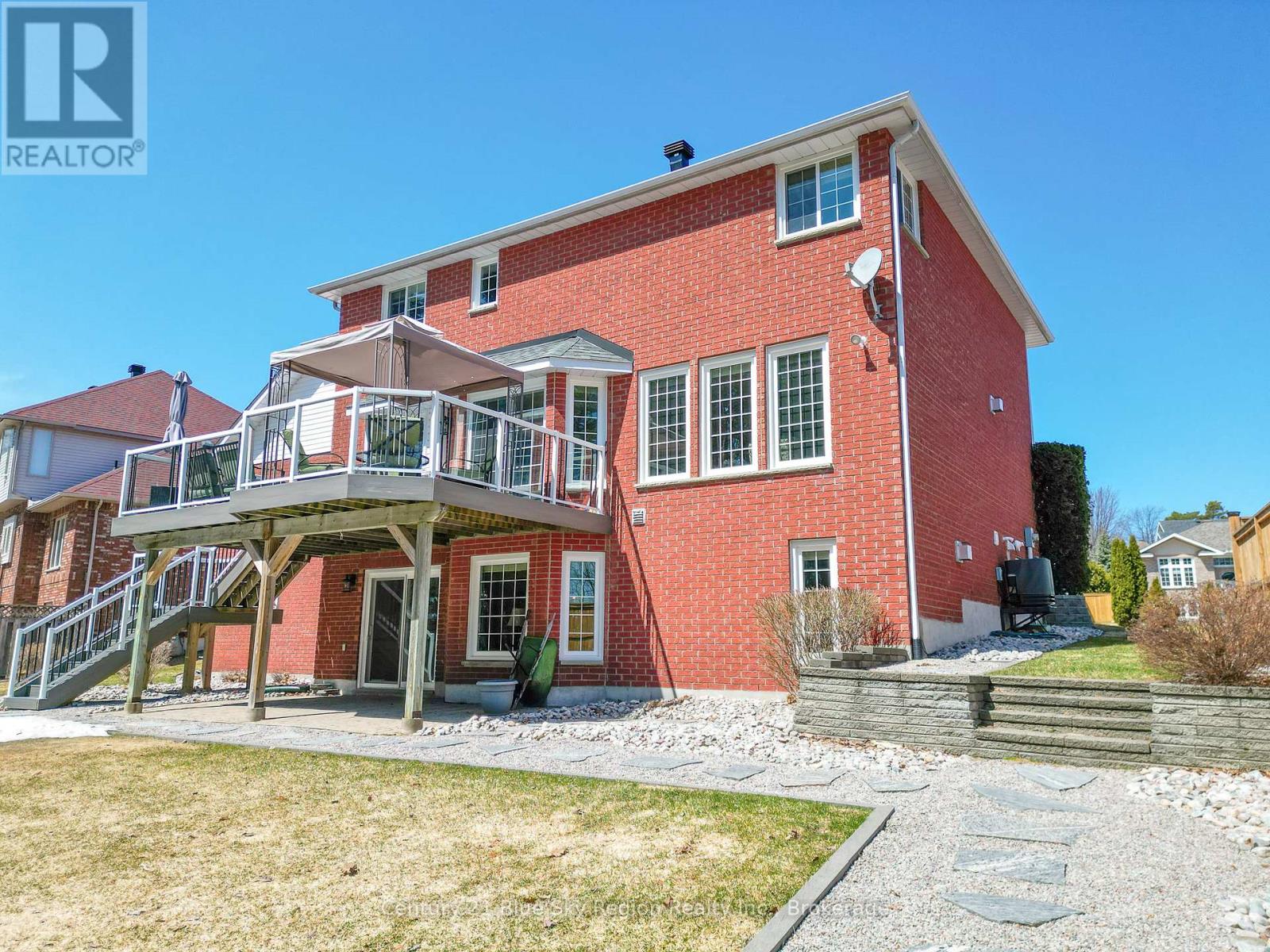 Property at 63 JANEY AVENUE image 3