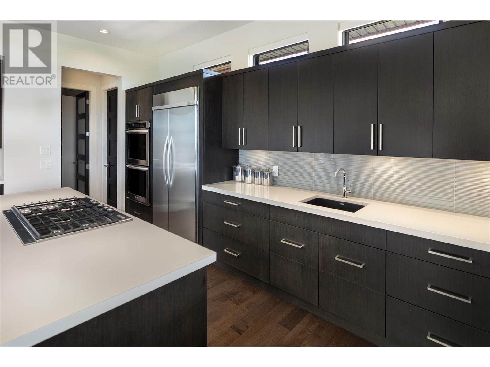 447 Swan Drive, Kelowna, British Columbia  V1W 5L9 - Photo 9 - 10344566