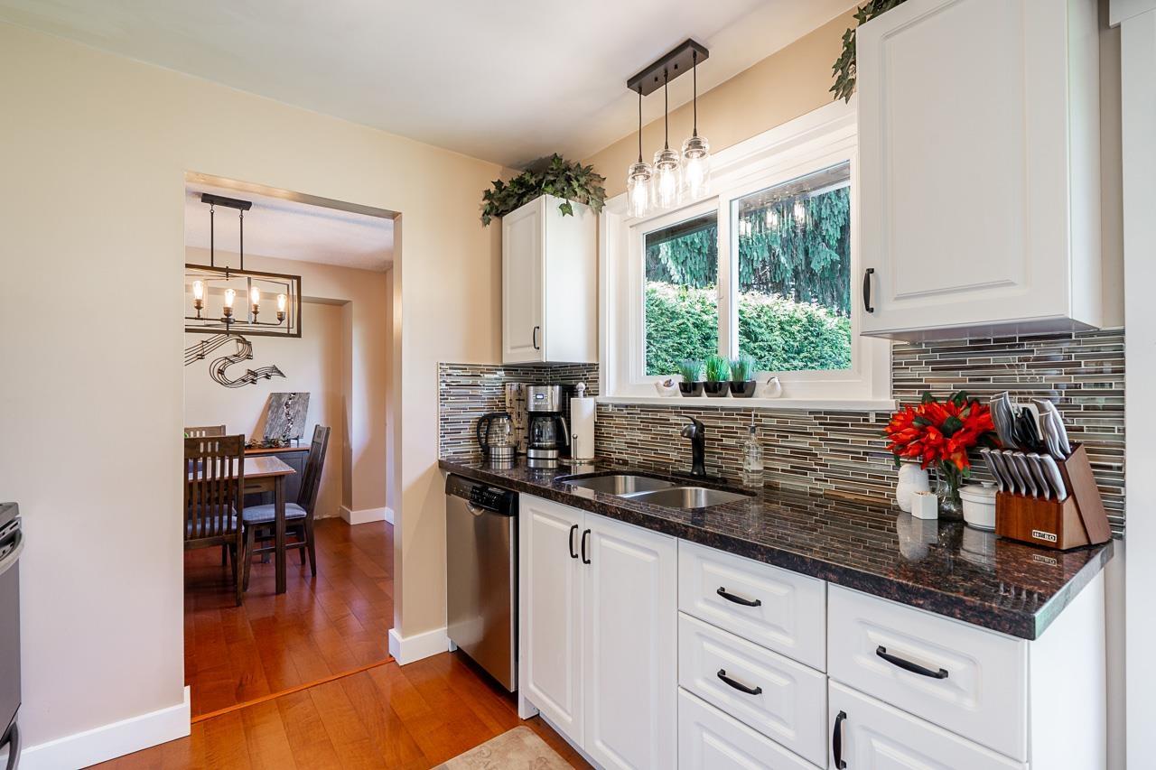 17241 57a Avenue, Surrey, British Columbia  V3S 5A8 - Photo 8 - R2993768