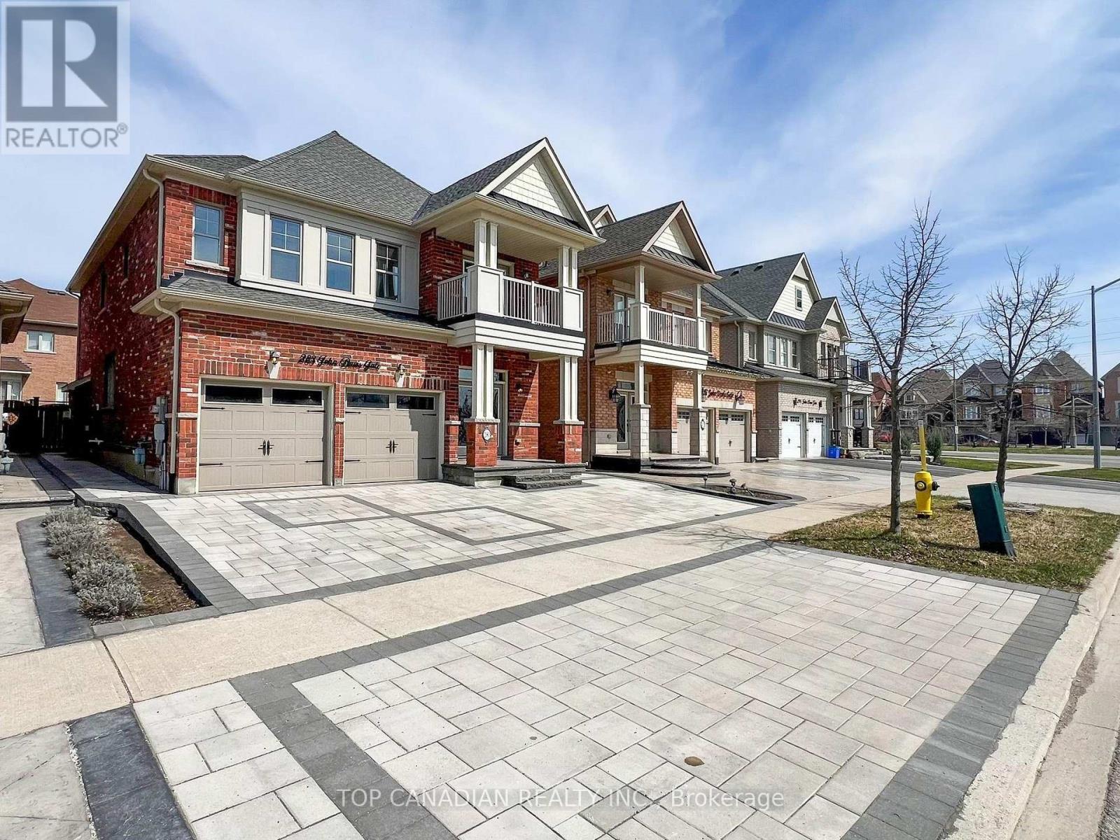 Property at 283 JOHN DAVIS GATE image 2