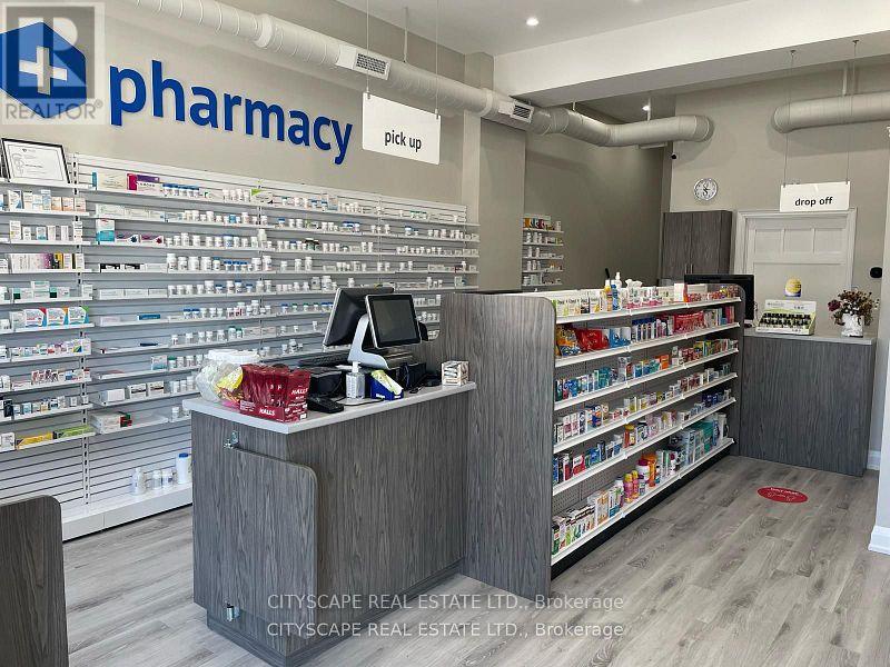 Property at 1 - 124 BURNHAMTHORPE ROAD E image