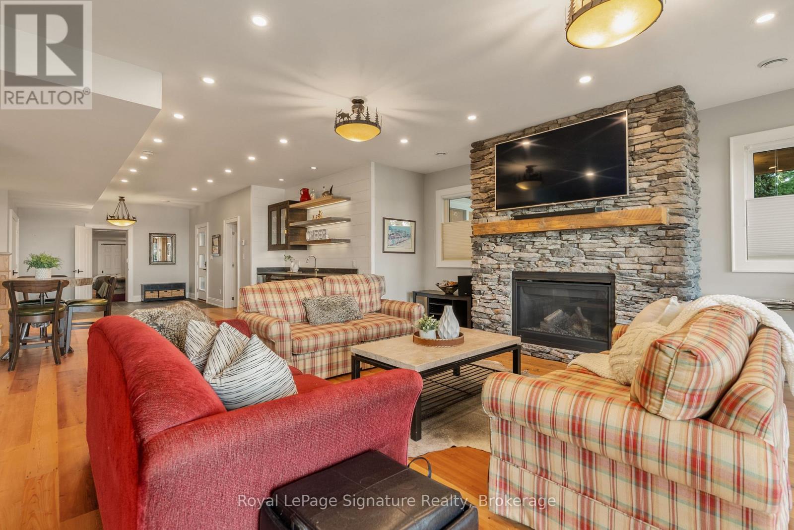 129 Lakeshore Road S, Meaford, Ontario  N4L 0A7 - Photo 24 - X12076721