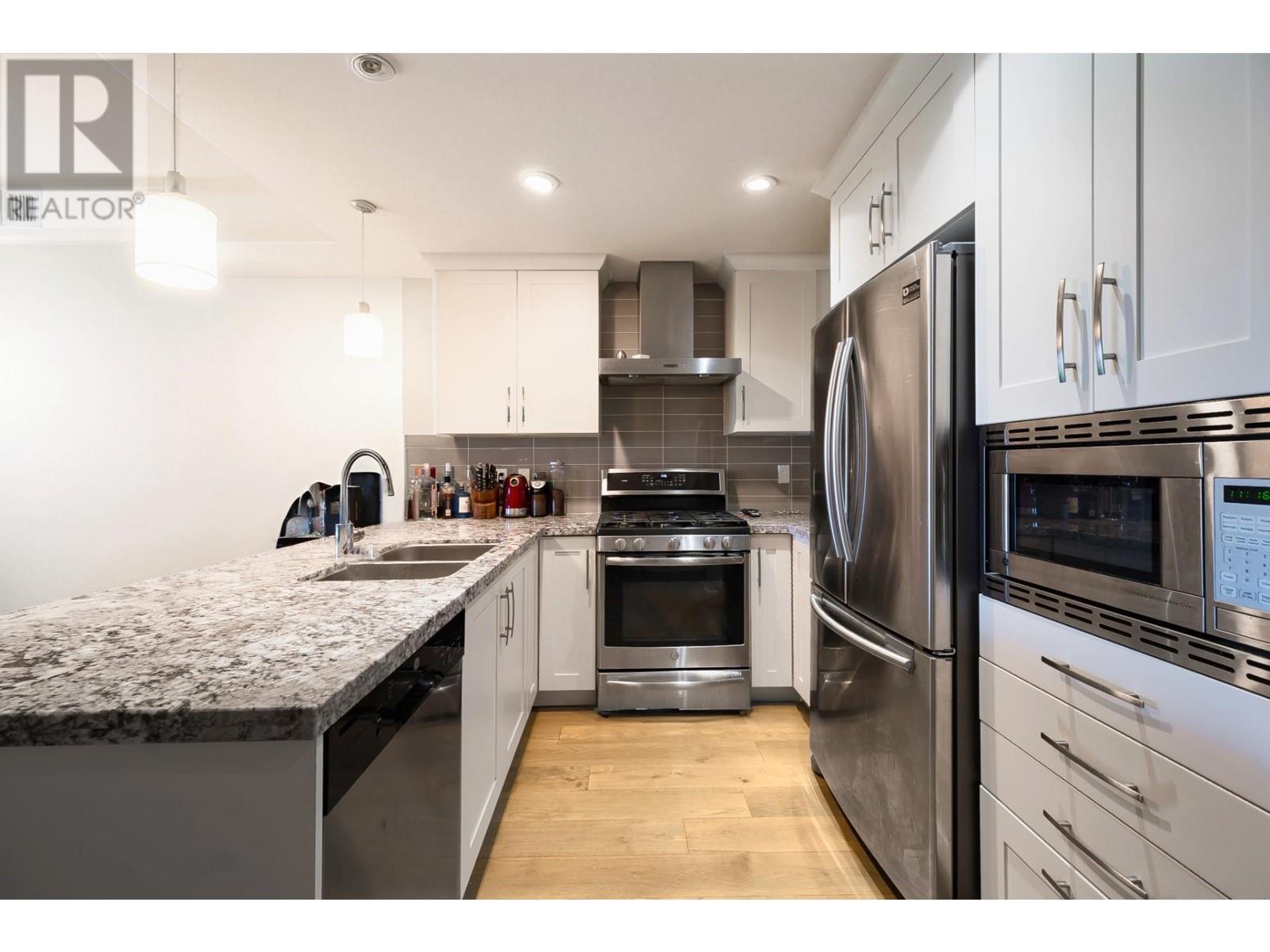 207 4977 Springs Boulevard, Tsawwassen, British Columbia  V4M 0C1 - Photo 9 - R2994329