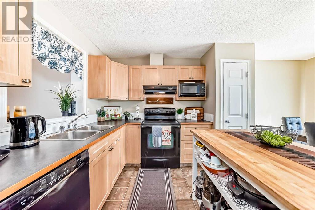 188 Copperfield Lane Se, Calgary, Alberta  T2Z 4T3 - Photo 14 - A2214372