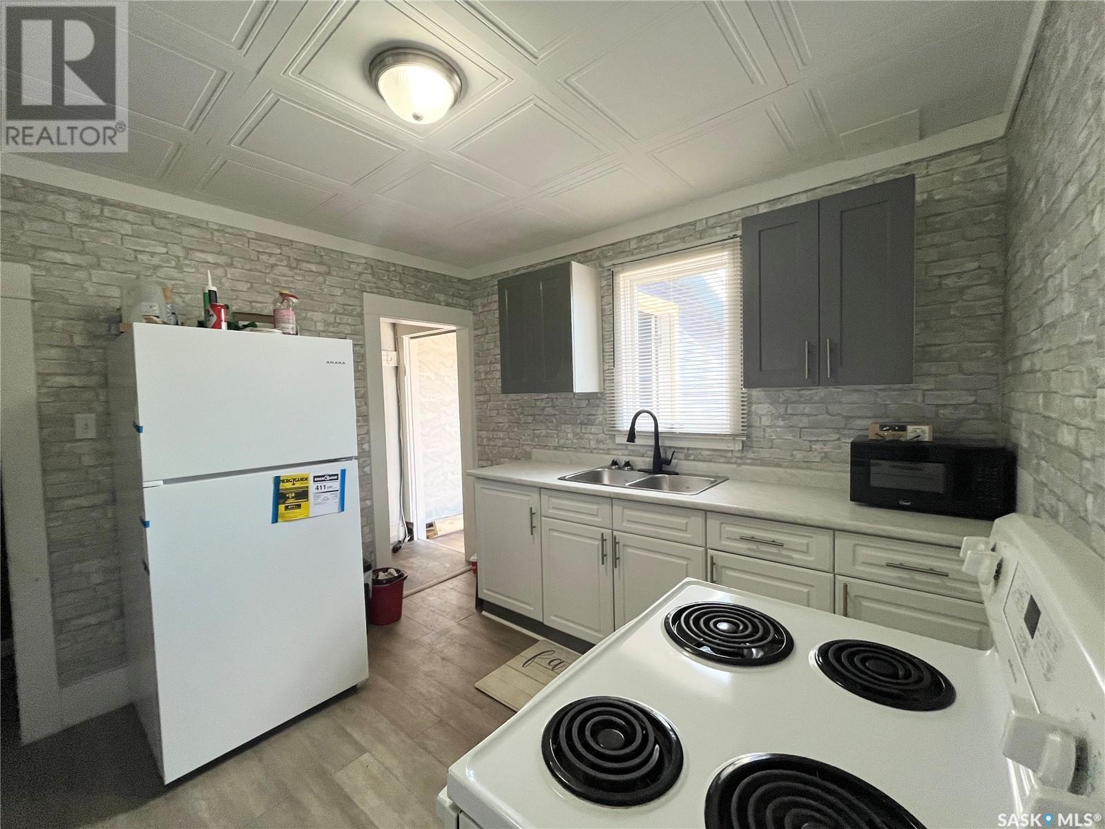 1142 106th Street, North Battleford, Saskatchewan  S9A 1W9 - Photo 10 - SK003632