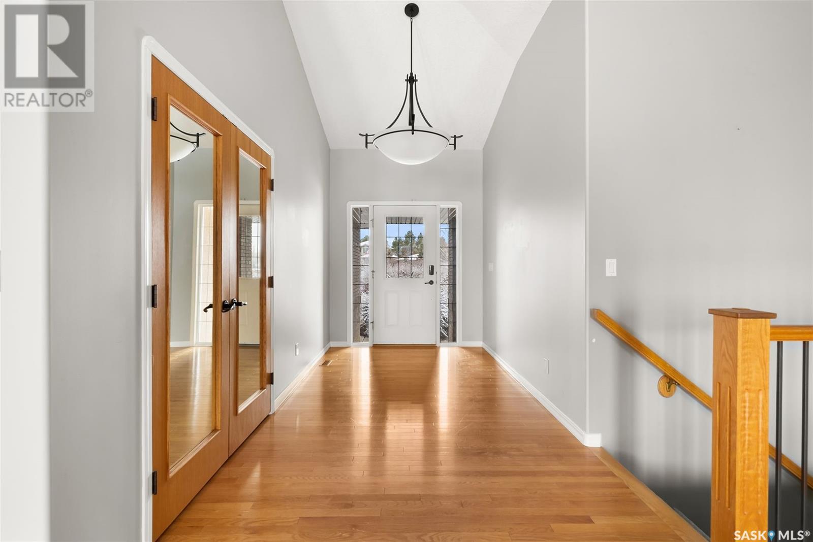 Property at 12 Park Meadows ROAD image 3