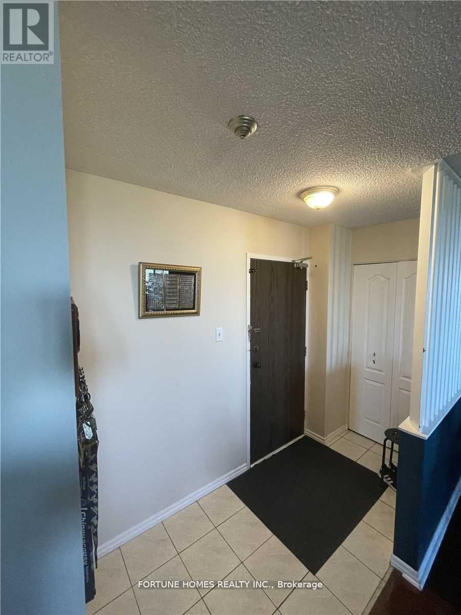 1201 - 4 Kings Cross Road, Brampton, Ontario  L6T 3X8 - Photo 12 - W12103238