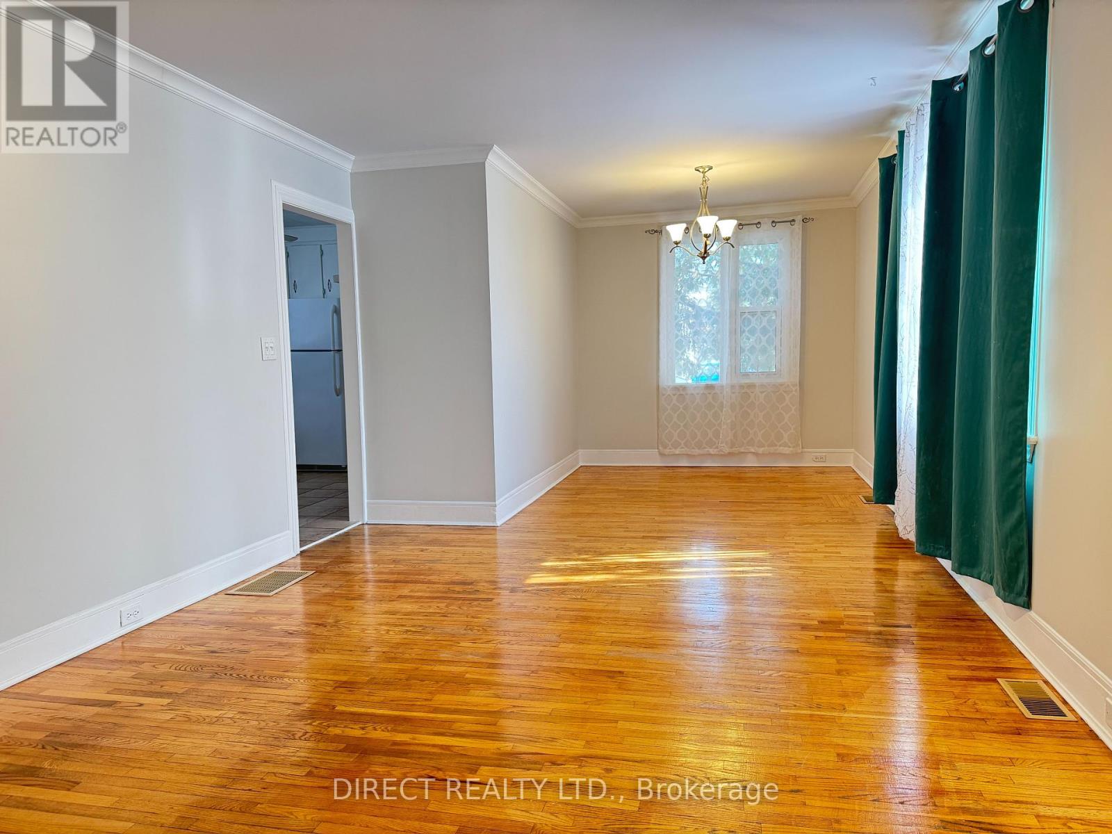 33 Sinclair Street, Belleville, Ontario  K8P 3S5 - Photo 12 - X12104601