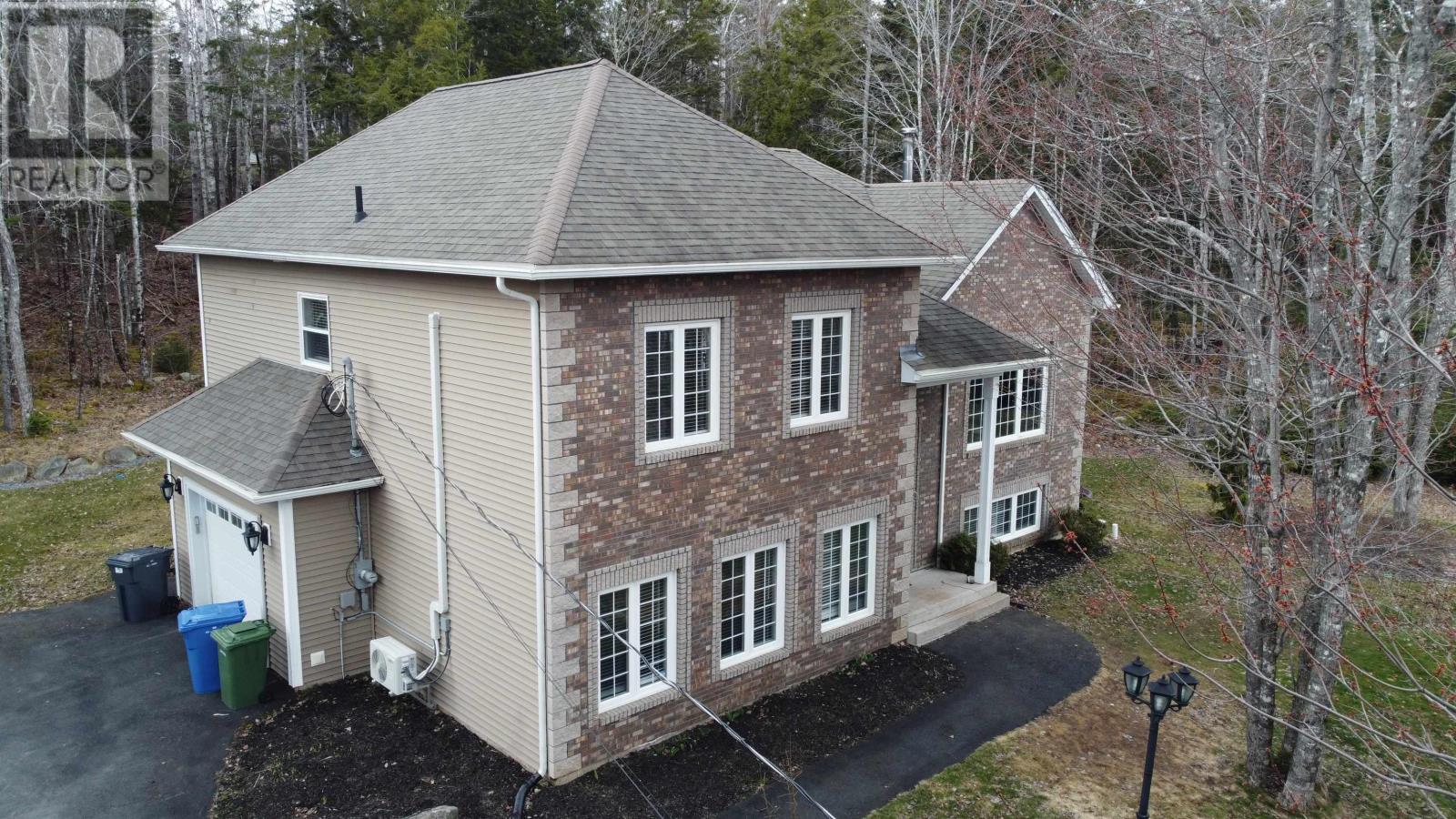 Property at 67 Crooked Stick Passage image 1