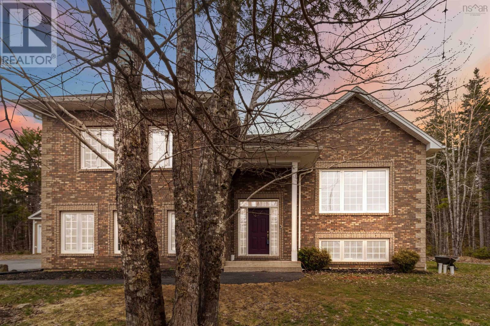 Property at 67 Crooked Stick Passage image 2