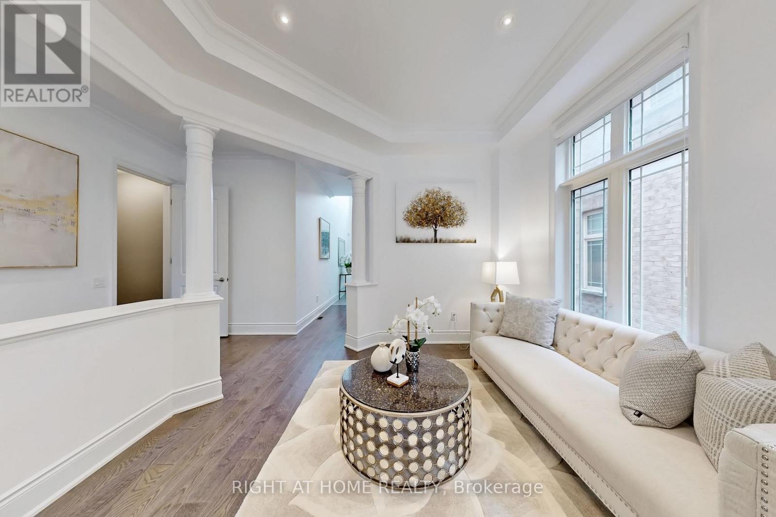 Property at 18 CONDOR WAY image 4