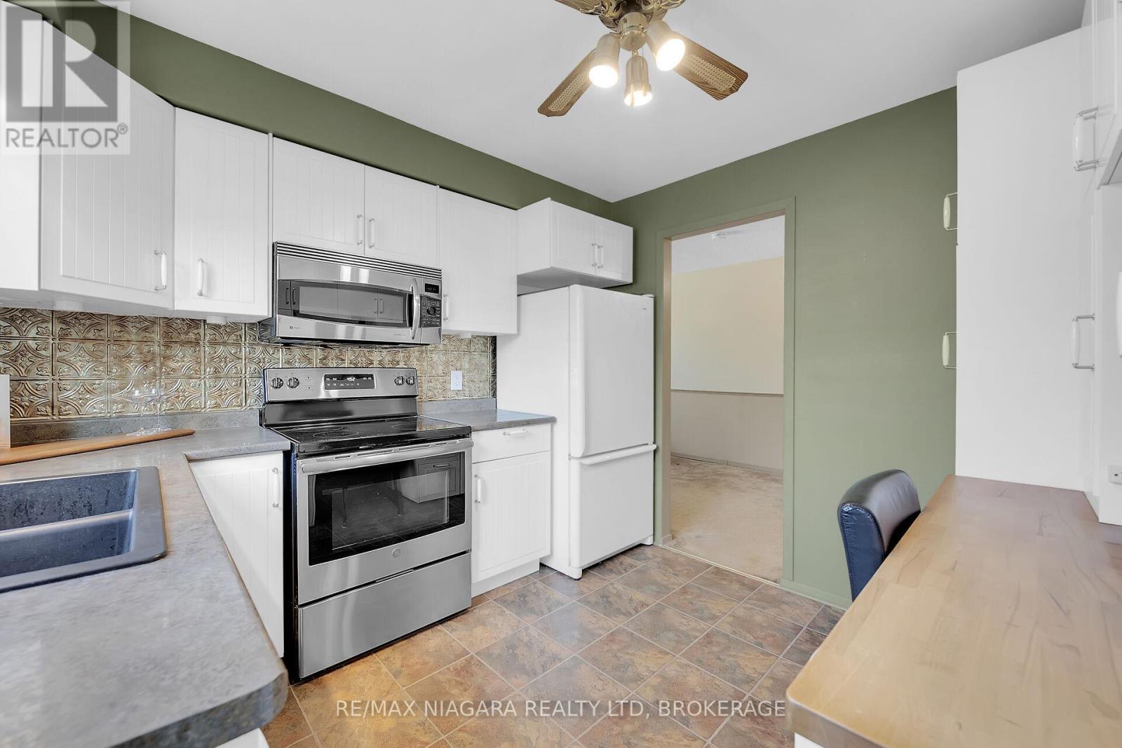 Property at 70 LORAINE DRIVE image 5