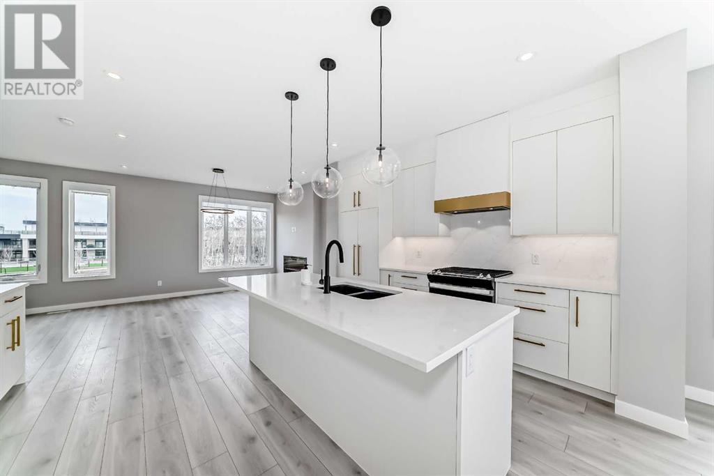 501, 8155 8th Ave, Calgary, Alberta  T3H 6H9 - Photo 7 - A2212458