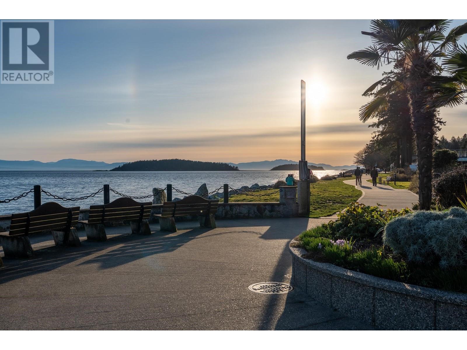 102 5470 Inlet Avenue, Sechelt, British Columbia  V7Z 0H4 - Photo 31 - R2979941