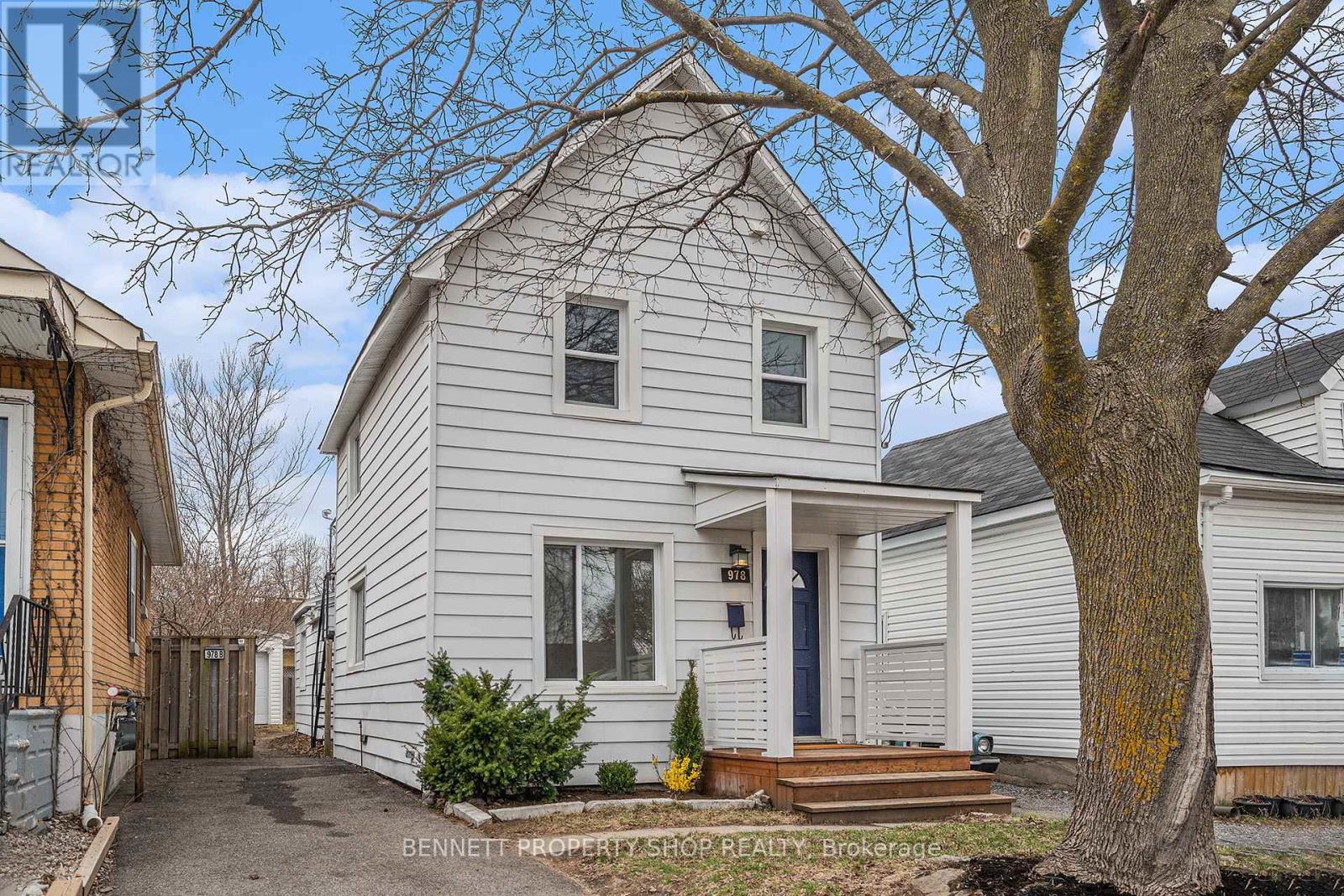 Property at 978 ADMIRAL AVENUE image 1