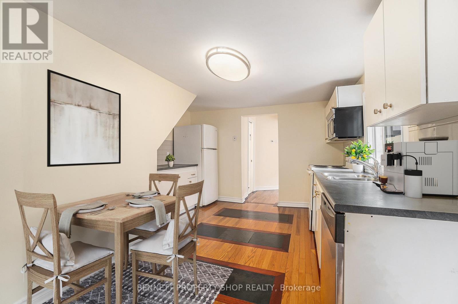 Property at 978 ADMIRAL AVENUE image 4