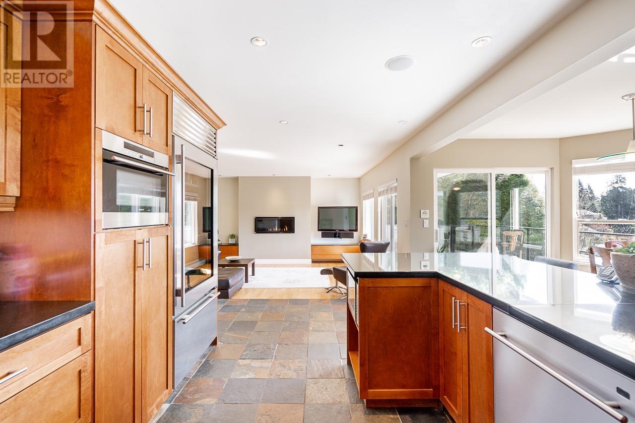1740 Ioco Road, Port Moody, British Columbia  V3H 3S8 - Photo 8 - R2980082