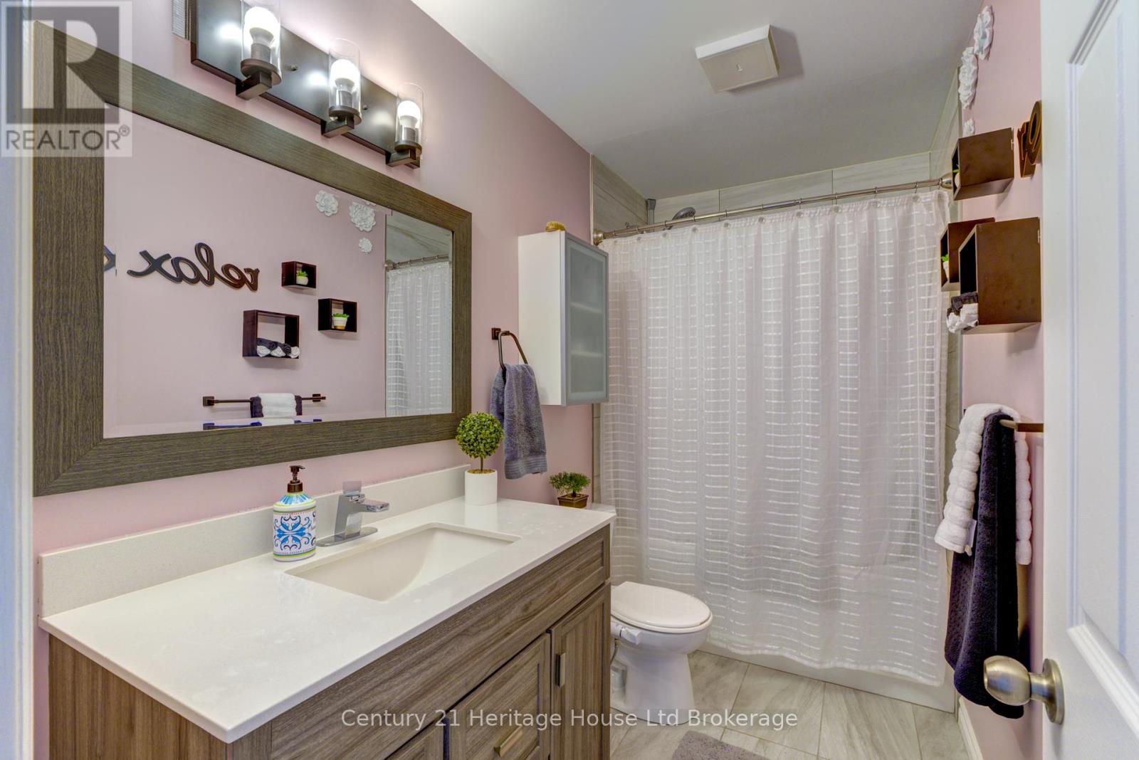 38 - 46 Conestoga Road, Woodstock, Ontario N4T 1S4 - Photo 36 - X12104602