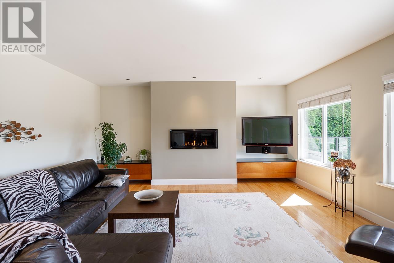 1740 Ioco Road, Port Moody, British Columbia  V3H 3S8 - Photo 10 - R2980082