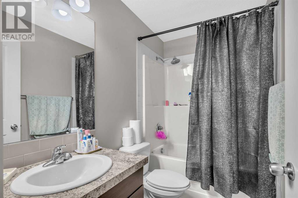 3 Copperpond Landing Se, Calgary, Alberta  T2Z 1G6 - Photo 30 - A2210490