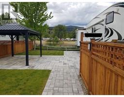 9 Marina Way, lee creek, British Columbia