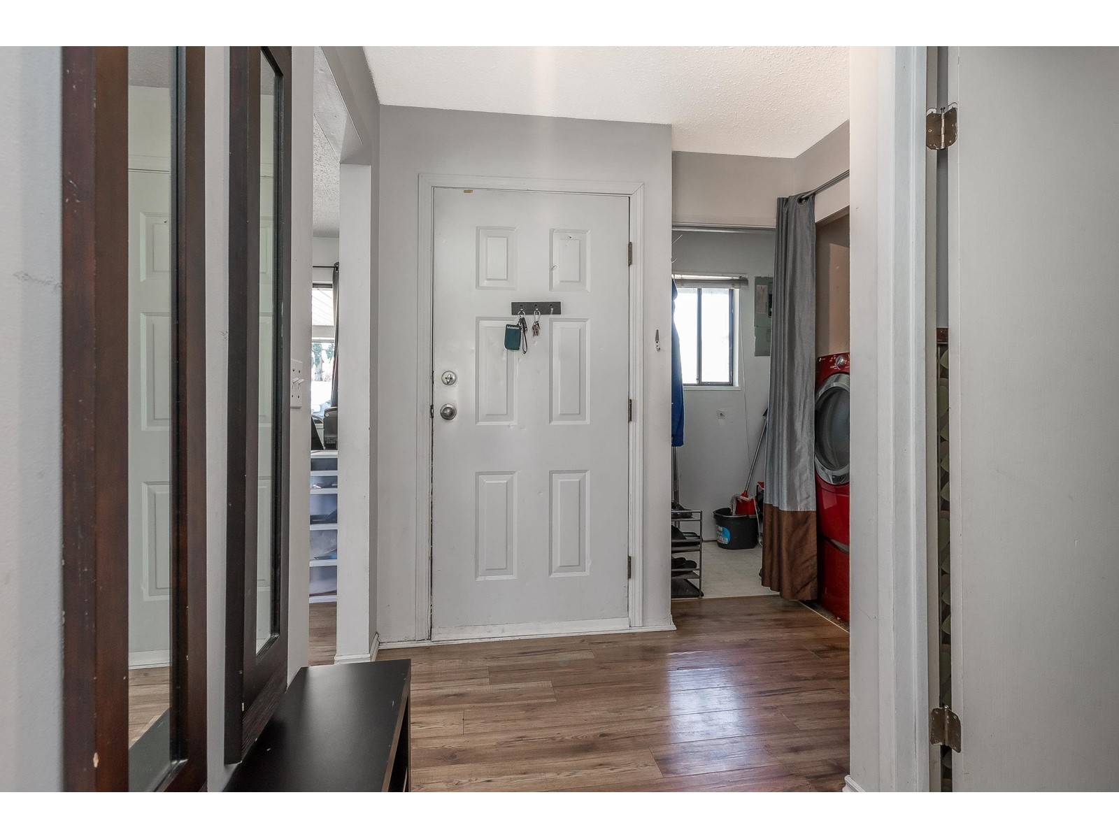 Property at 19883 53 AVENUE image 3