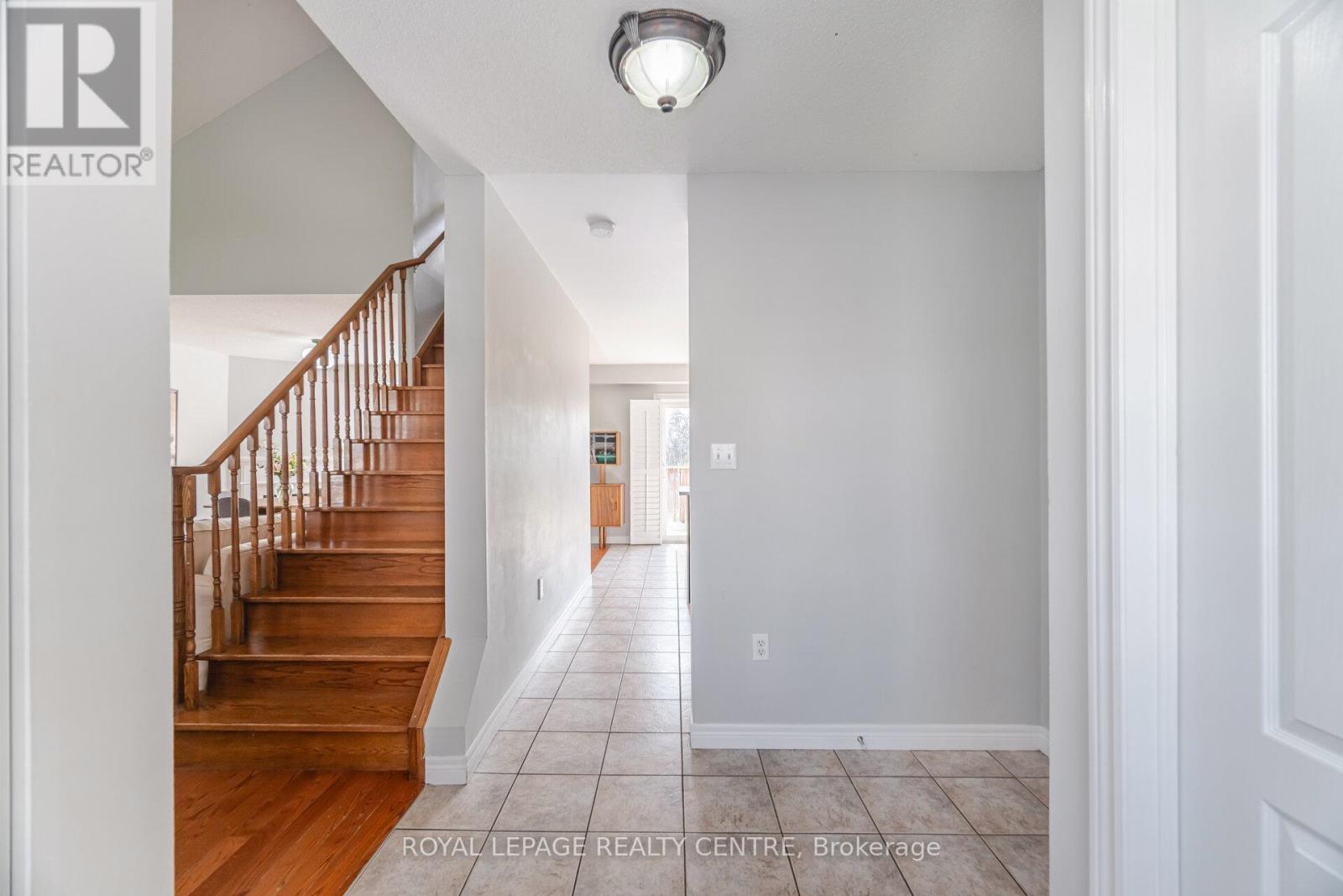 Property at 4010 MEDLAND DRIVE image 5