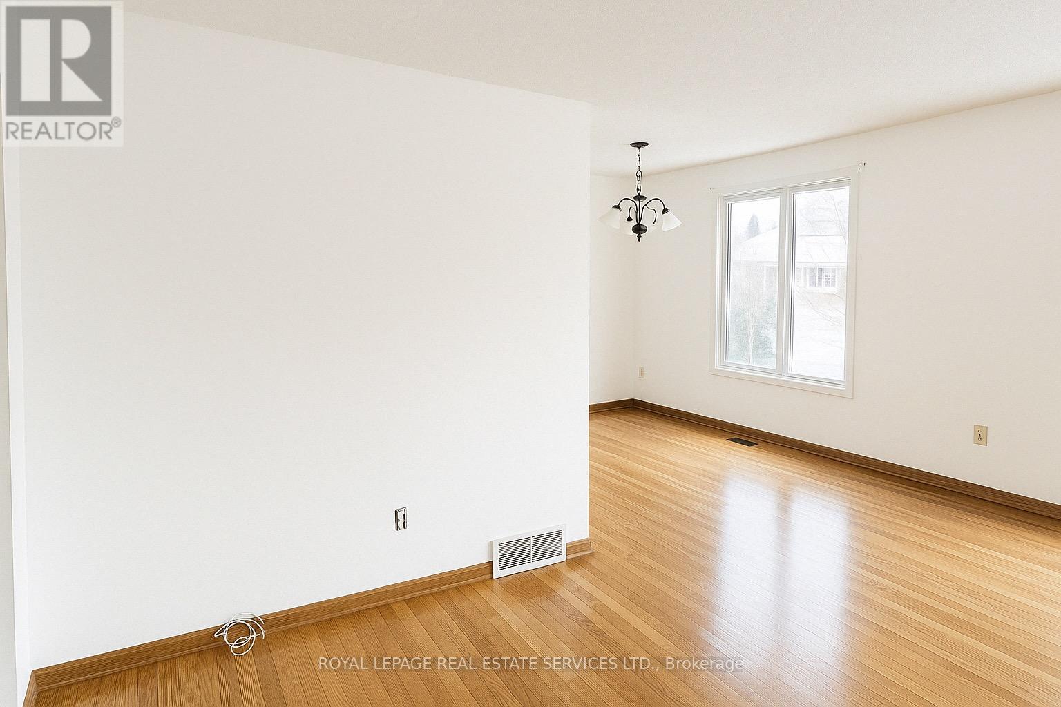 Property at 1128 PINEGROVE ROAD image 5