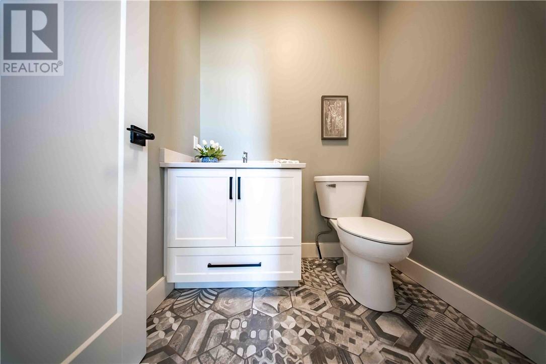 Property at 35 Noah Court image 5