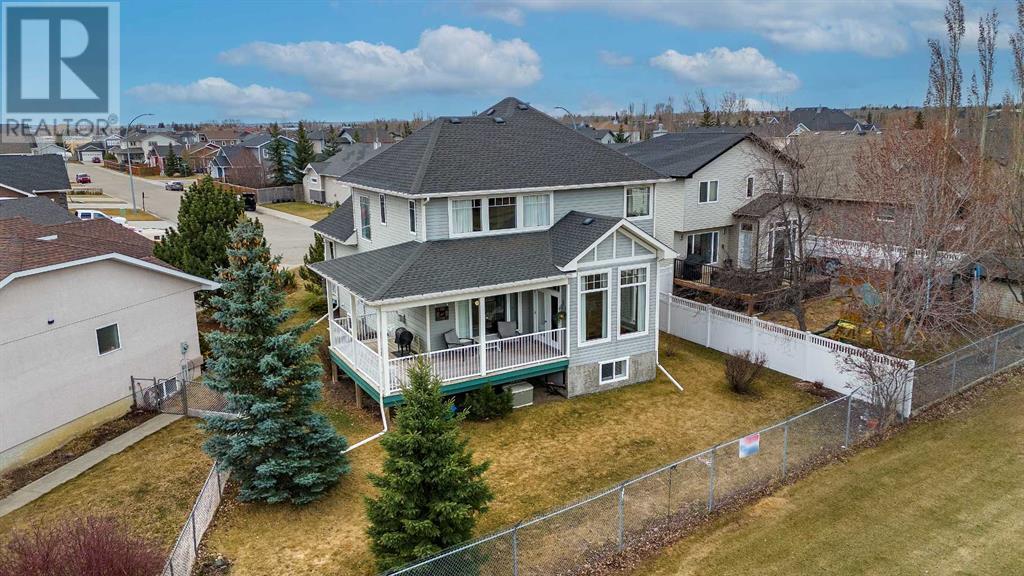 720 Stonehaven Drive, Carstairs, Alberta  T0M 0N0 - Photo 2 - A2212395