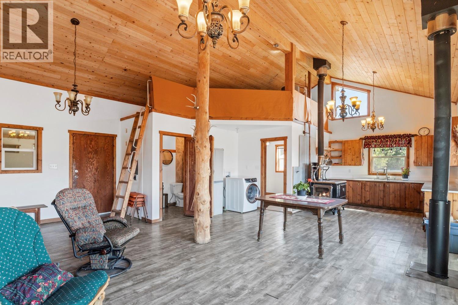 495 Snider Road, Lister, British Columbia V0B 1G5 - Photo 12 - 10344698