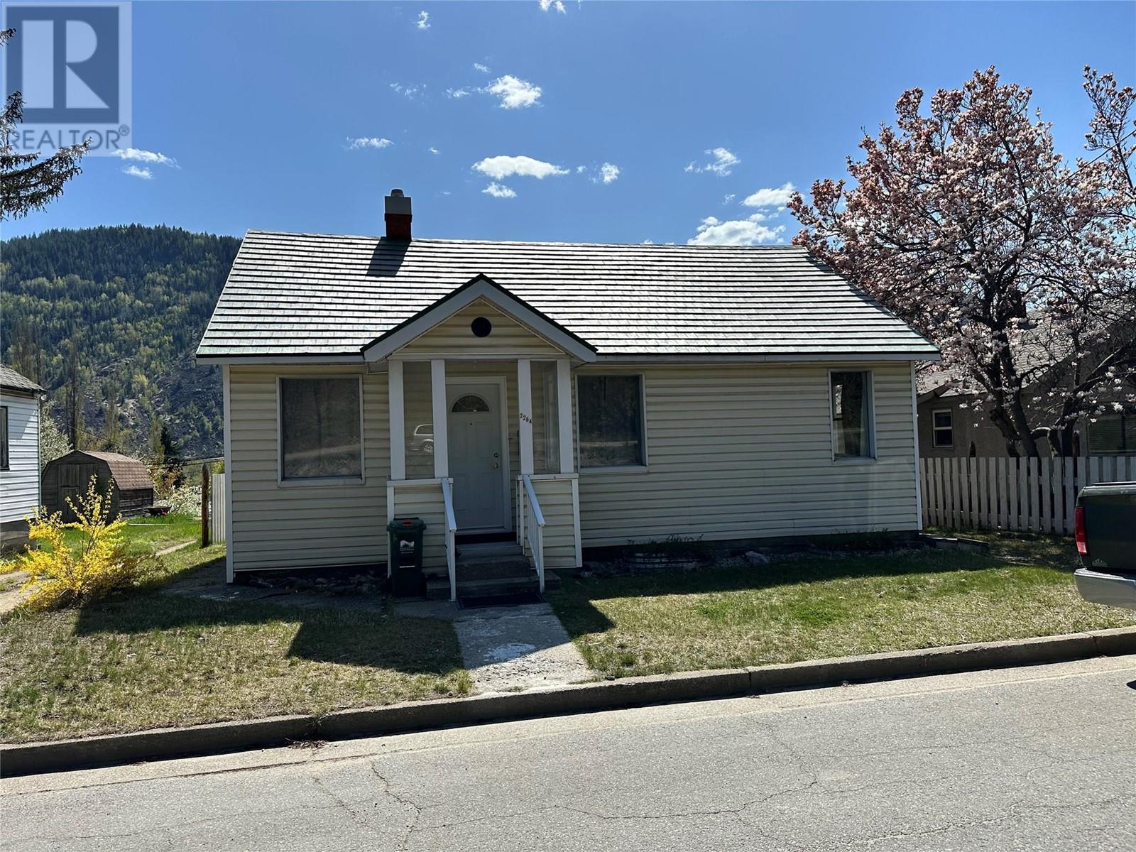 Property at 2264 Eighth Avenue image 1