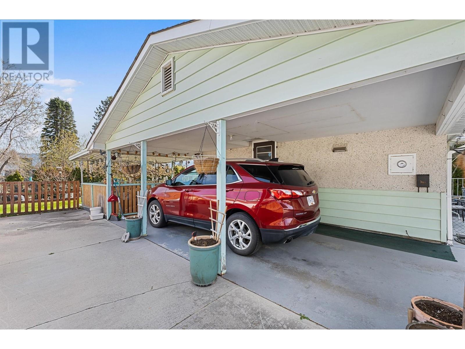 Property at 13815 Theed Crescent image 3