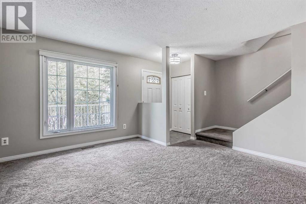 9 Edgeburn Crescent Nw, Calgary, Alberta  T3A 4J2 - Photo 2 - A2214935