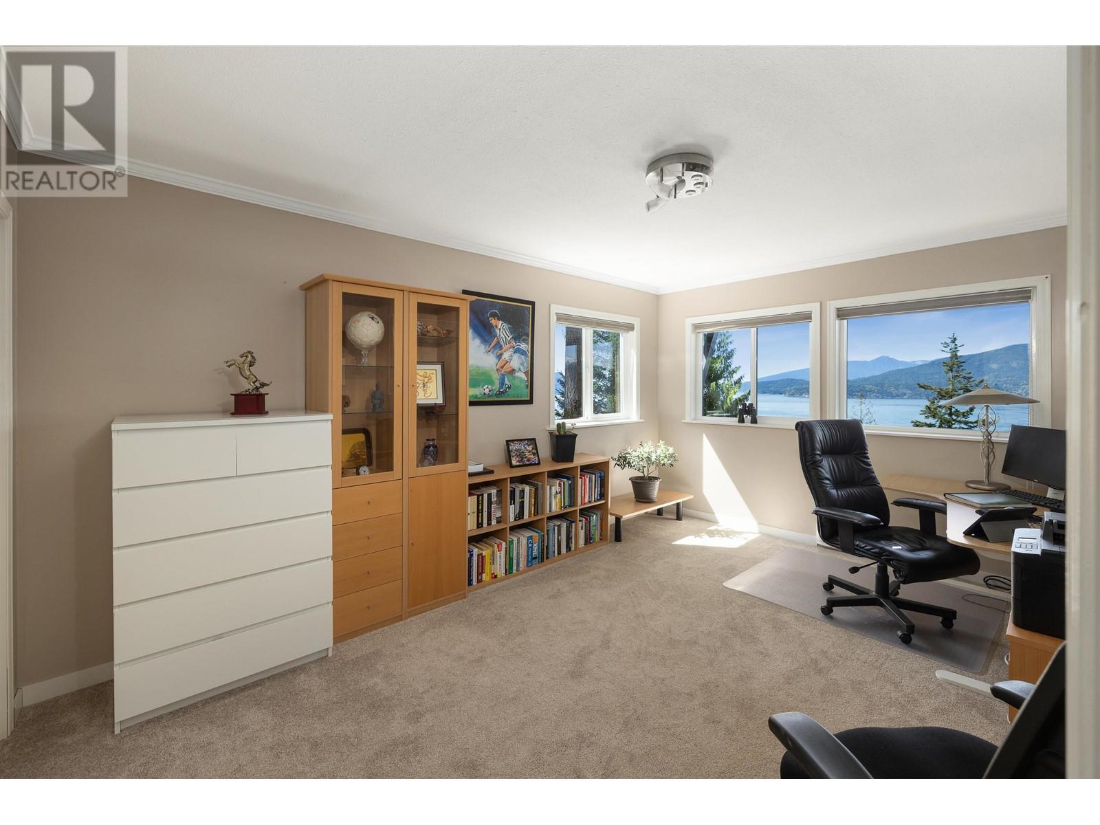 250 Kelvin Grove Way, Lions Bay, British Columbia  V0N 2E0 - Photo 23 - R2994396