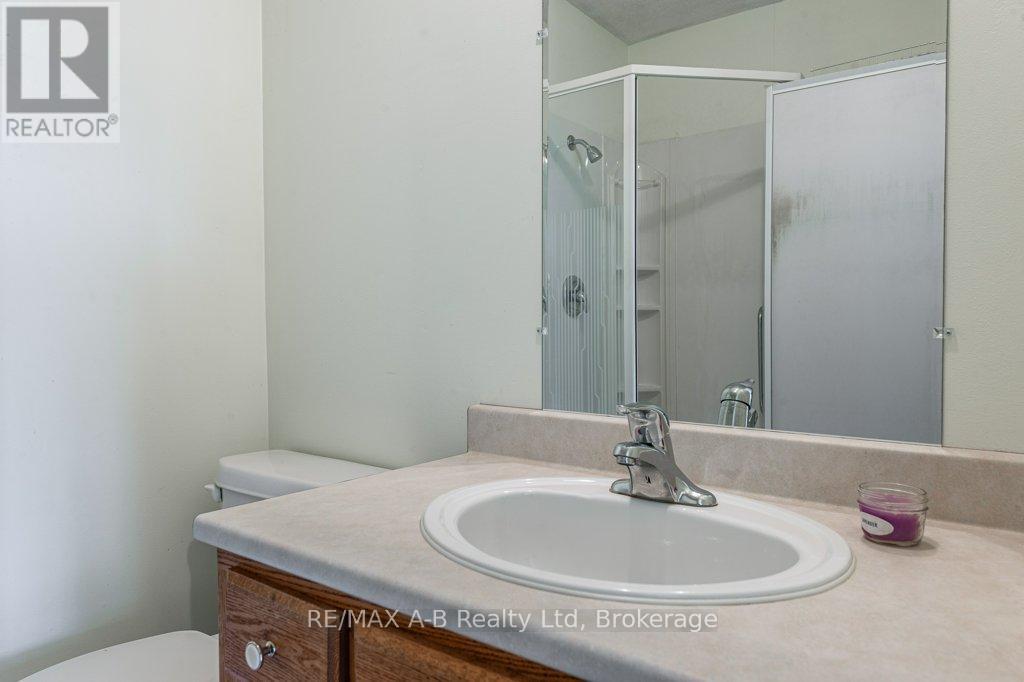 360 Maple Avenue, Stratford, Ontario  N5A 1V9 - Photo 20 - X12104620