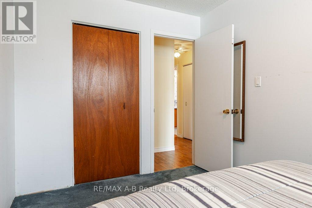 360 Maple Avenue, Stratford, Ontario  N5A 1V9 - Photo 22 - X12104620