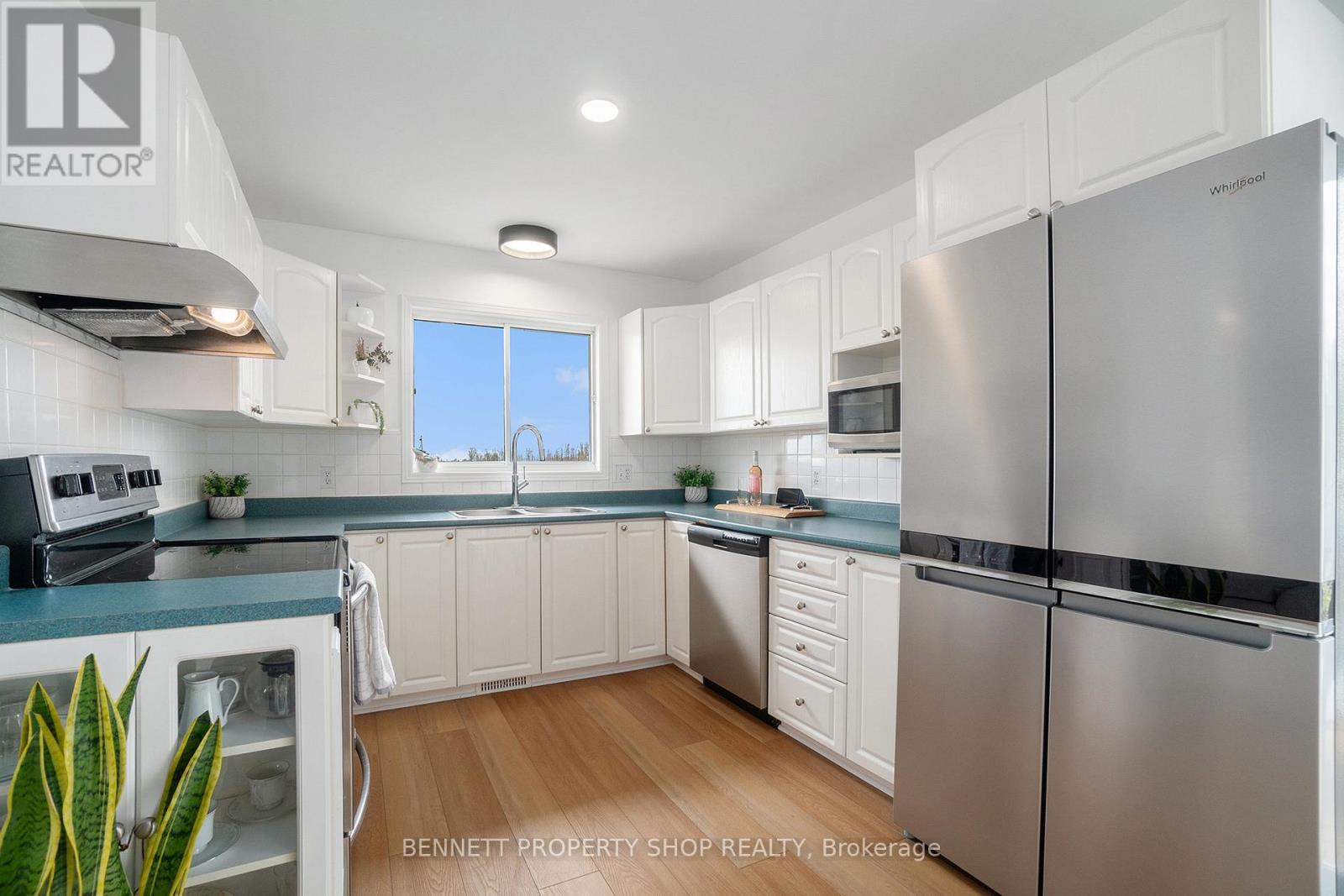 7036 Fallowfield Road, Ottawa, Ontario  K2S 1B8 - Photo 9 - X12104662