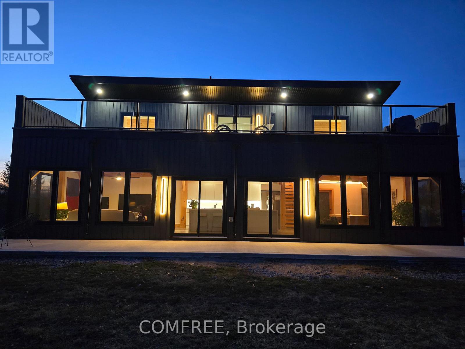 102 RANTZ ROAD, Petawawa, Ontario