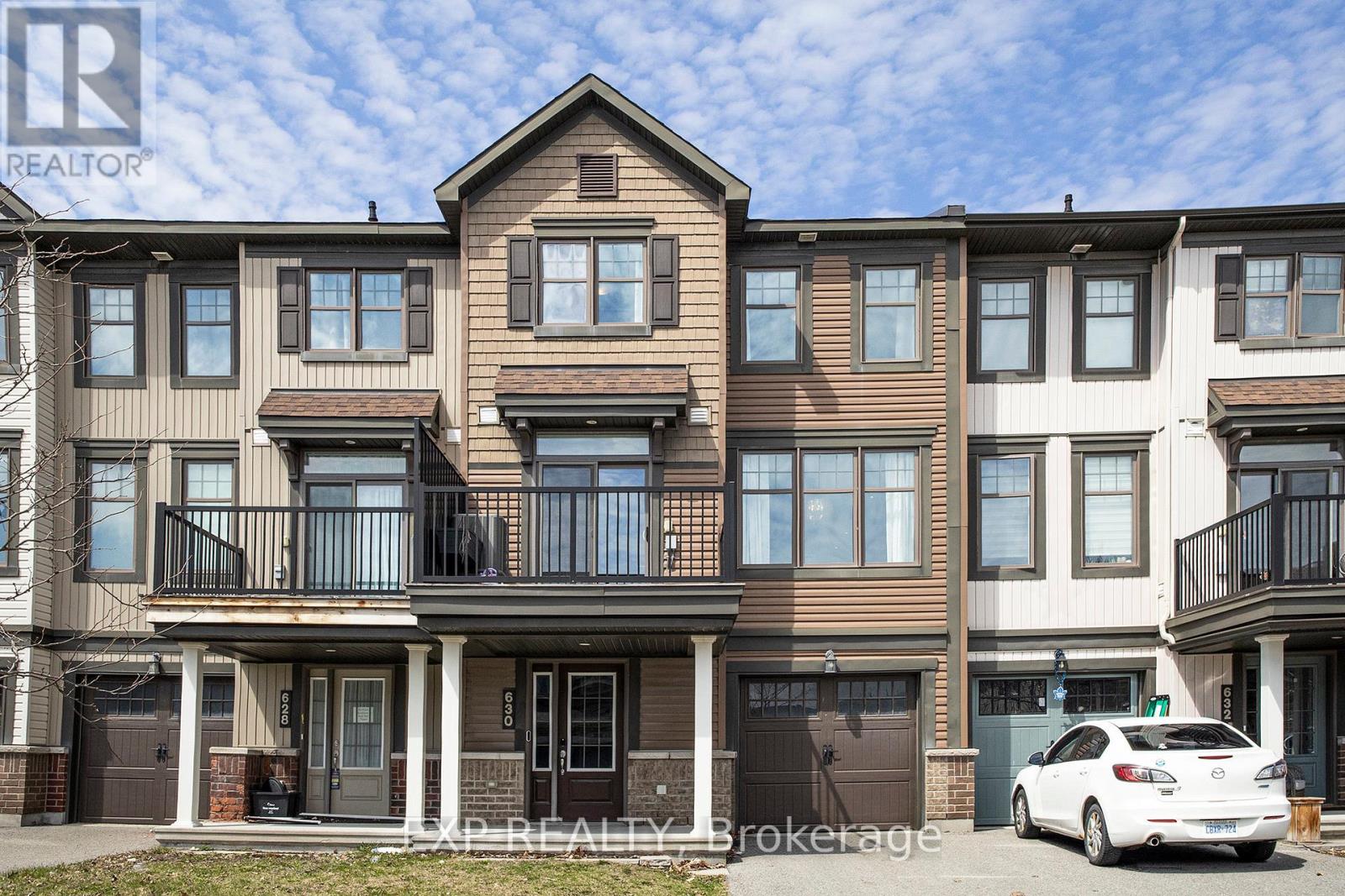Property at 630 LAURALEAF CRESCENT image 3