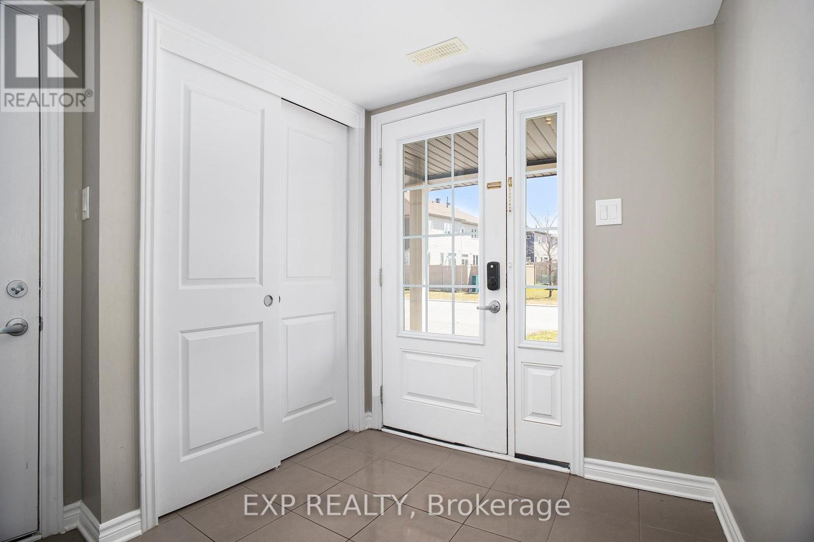 Property at 630 LAURALEAF CRESCENT image 5