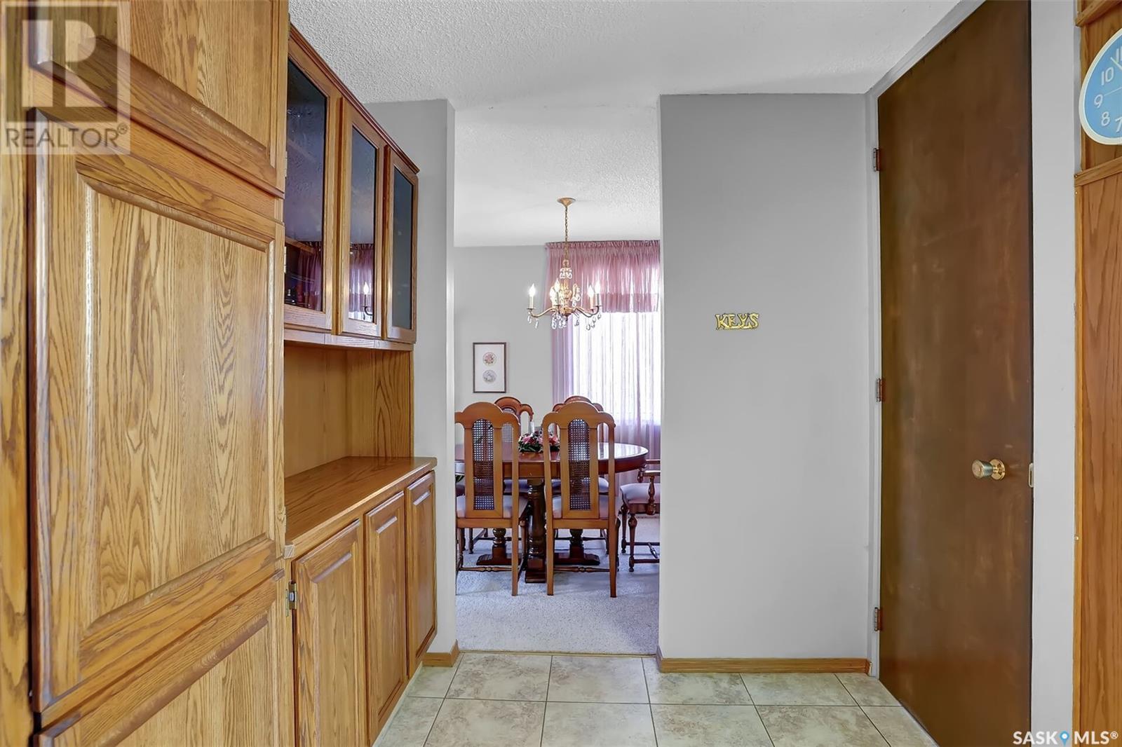 3121 Grant Road, Regina, Saskatchewan  S4S 5G9 - Photo 8 - SK003659